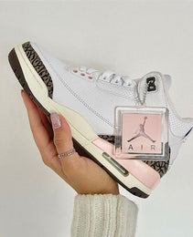 AIR JORDAN 3 ‘NEAPOLITAN’