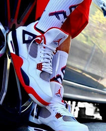 AIR JORDAN 4 ‘FIRE RED’