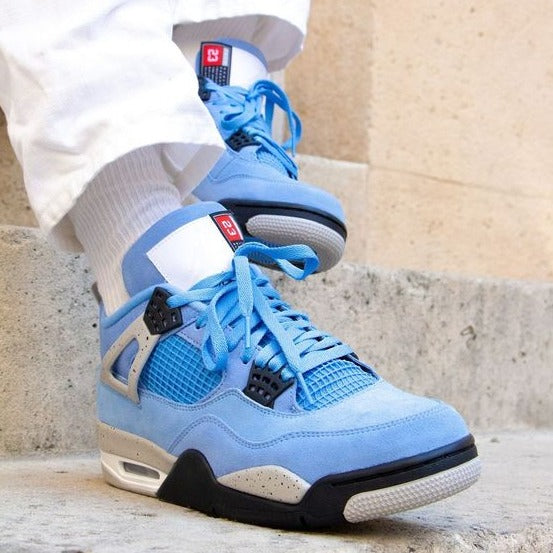 AIR JORDAN 4 ‘UNIVERSITY BLUE’