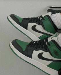 AIR JORDAN 1 ‘PINE GREEN’