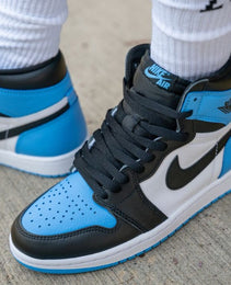 Air Jordan 1 Retro High OG ‘UNC TOE’