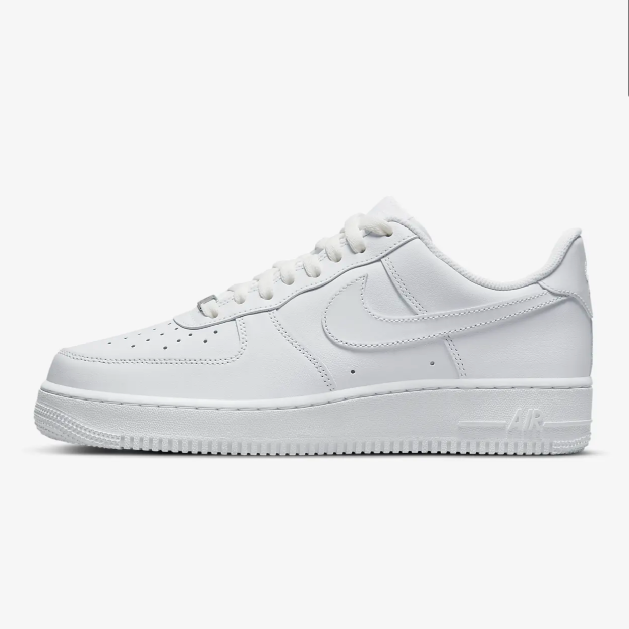 White Nike Air Force 1 ‘07