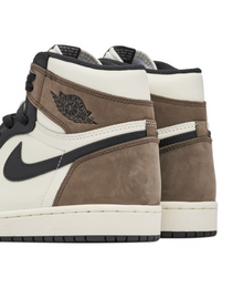 Air Jordan 1 High ‘DARK MOCHA’