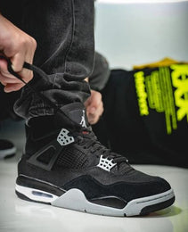 AIR JORDAN 4 ‘BLACK CANVAS’