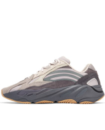 YEEZY 700 ‘TEPHRA’