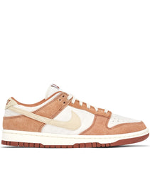 NIKE DUNK low ‘MEDIUM CURRY’